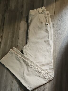 Vintage Harley-Davidson Women's Light Beige pants with Logo Accent